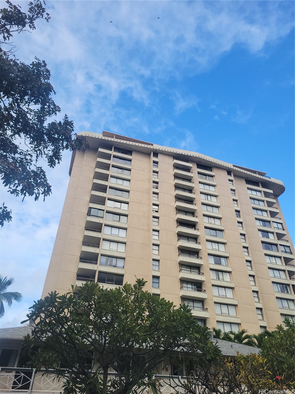 2215 Aloha Drive 1104 (11M)