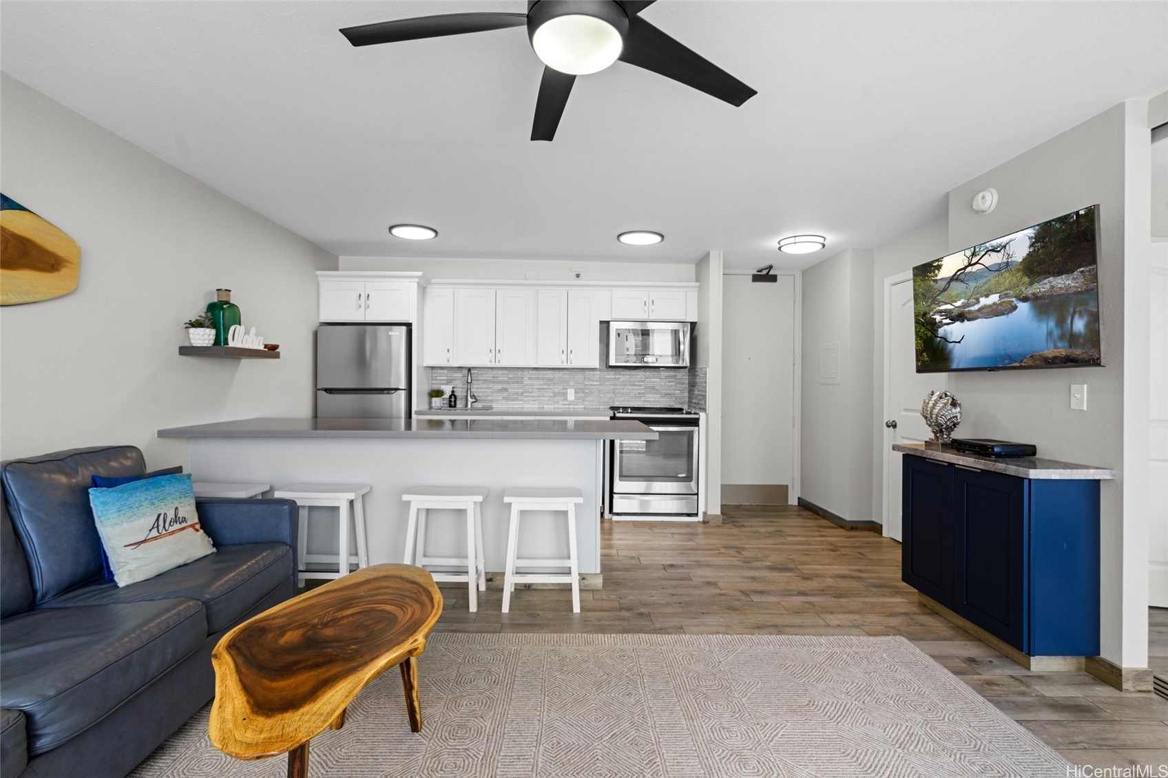 201 Ohua Avenue 3208 Mauka