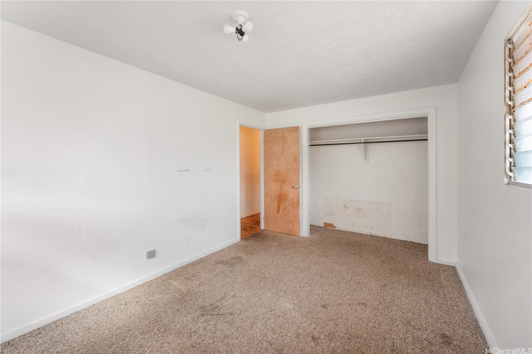 87-909 Hookele Place