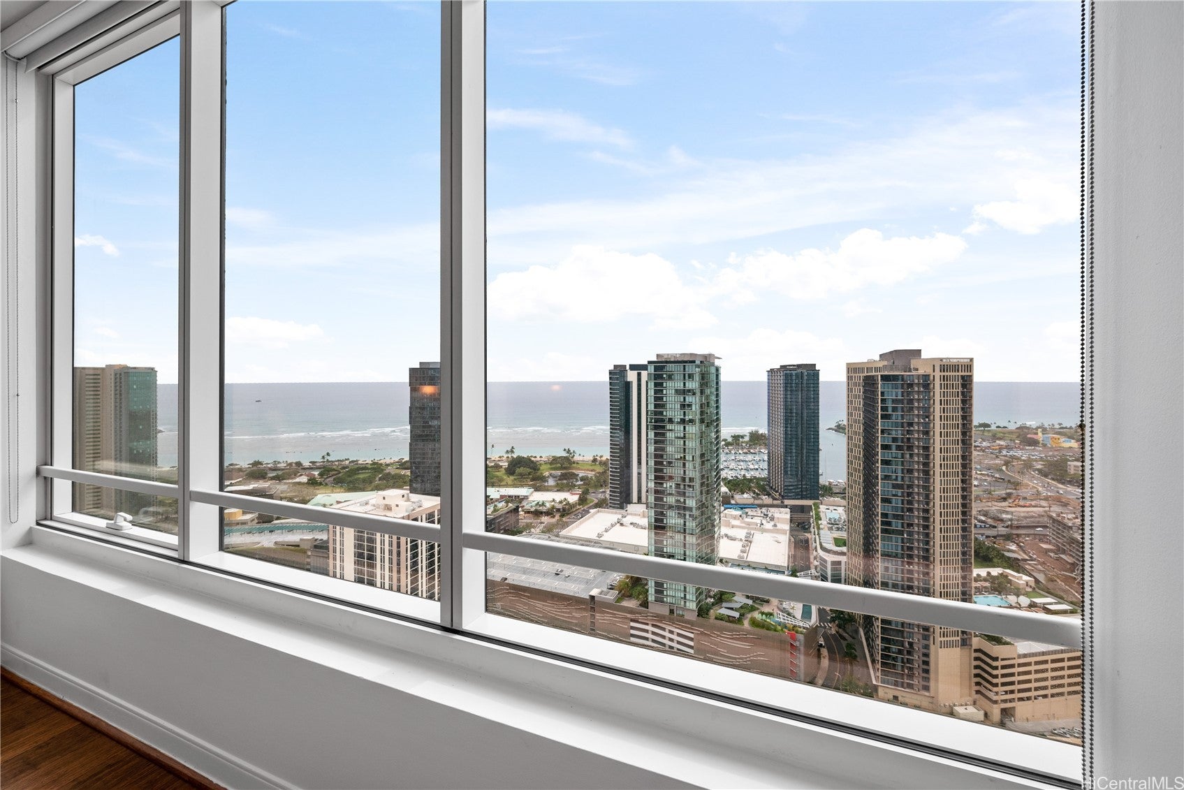 1009 Kapiolani Boulevard 4707