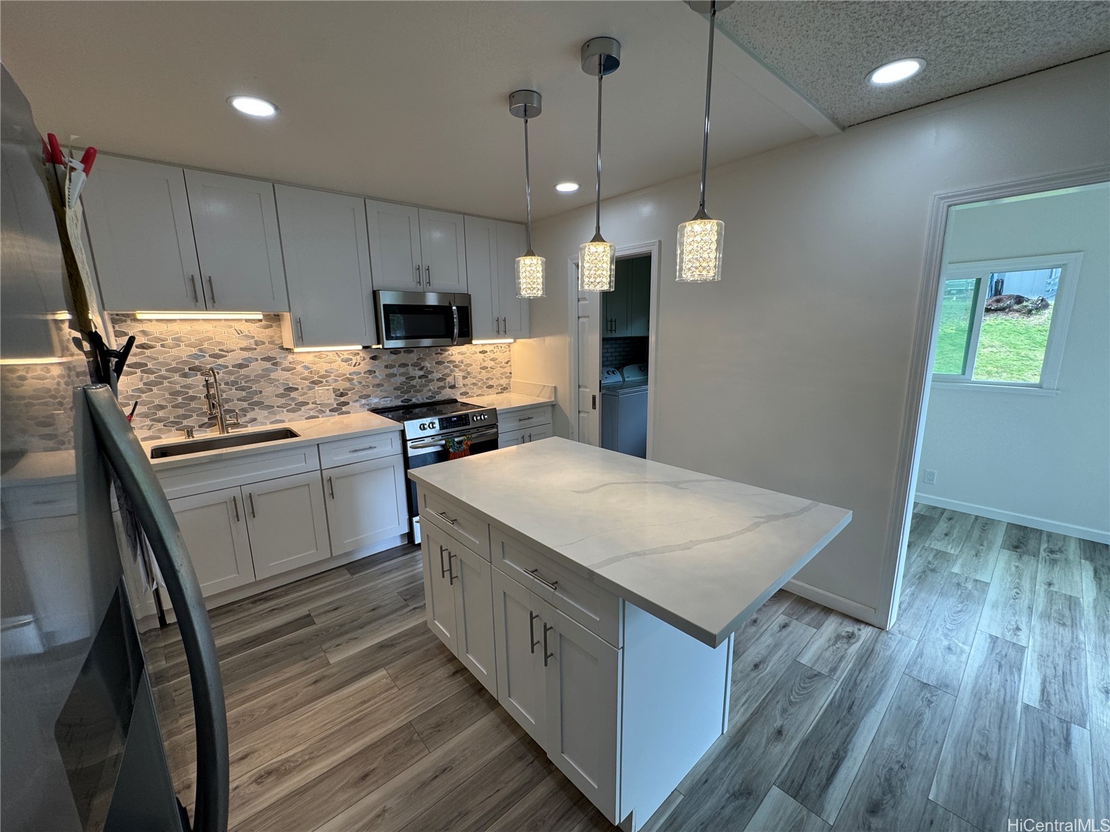 98-1426 Kaahumanu Street 75E