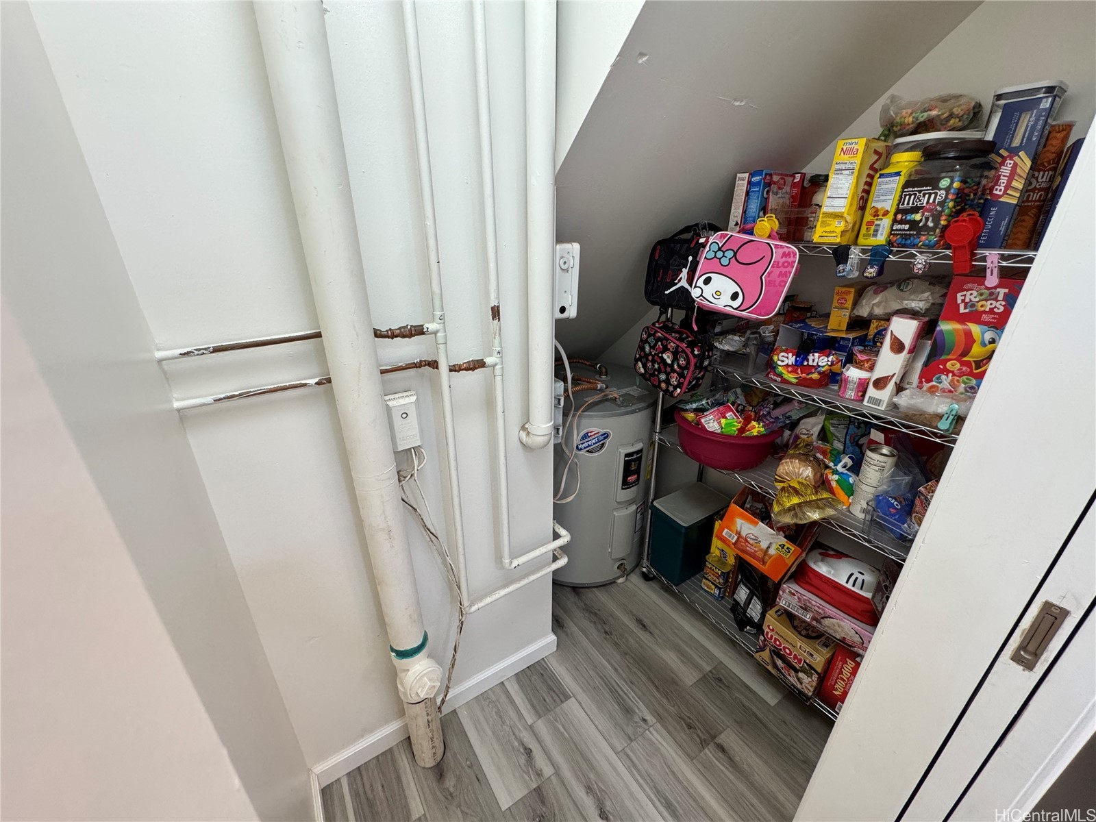 98-1426 Kaahumanu Street 75E