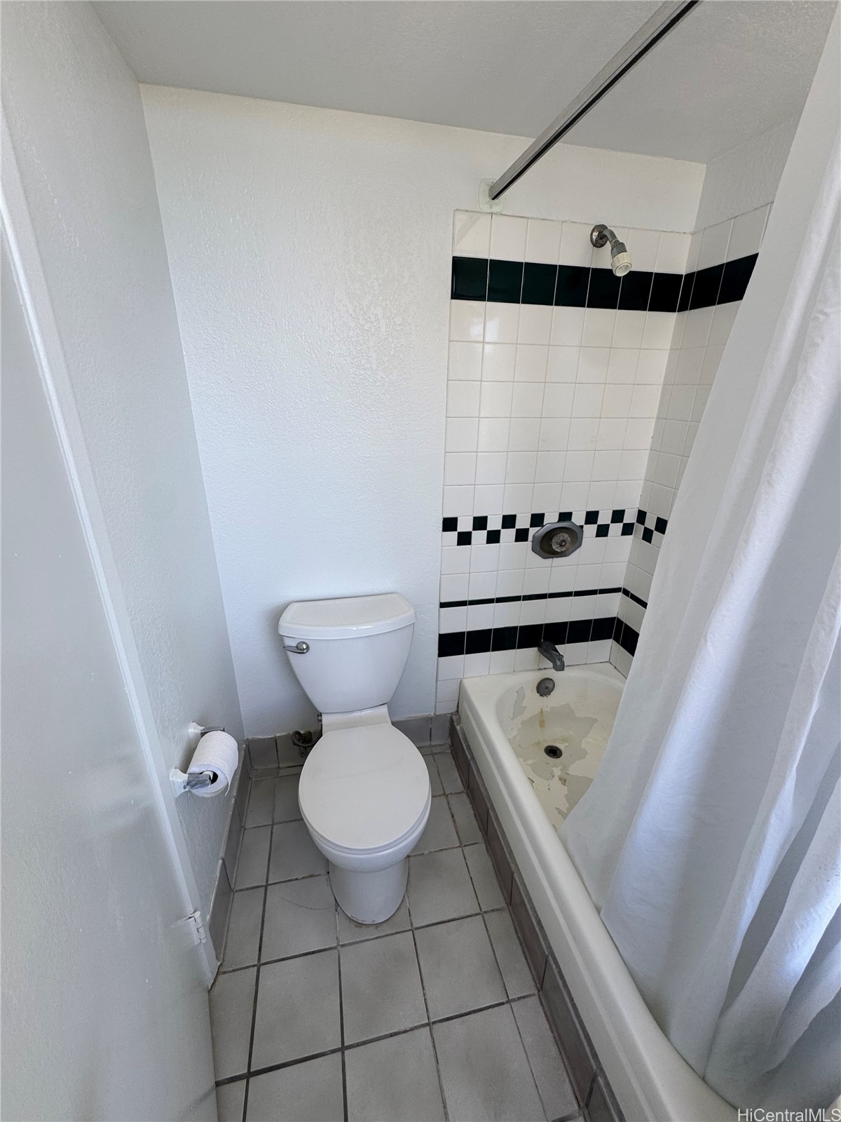 444 Niu Street 1803