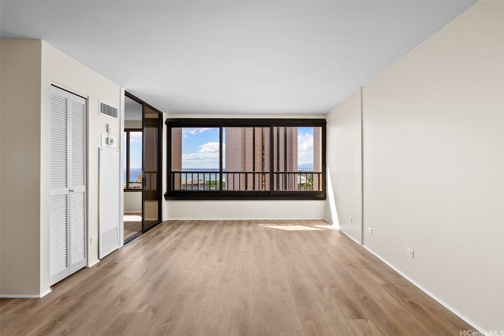 1778 Ala Moana Boulevard 2402
