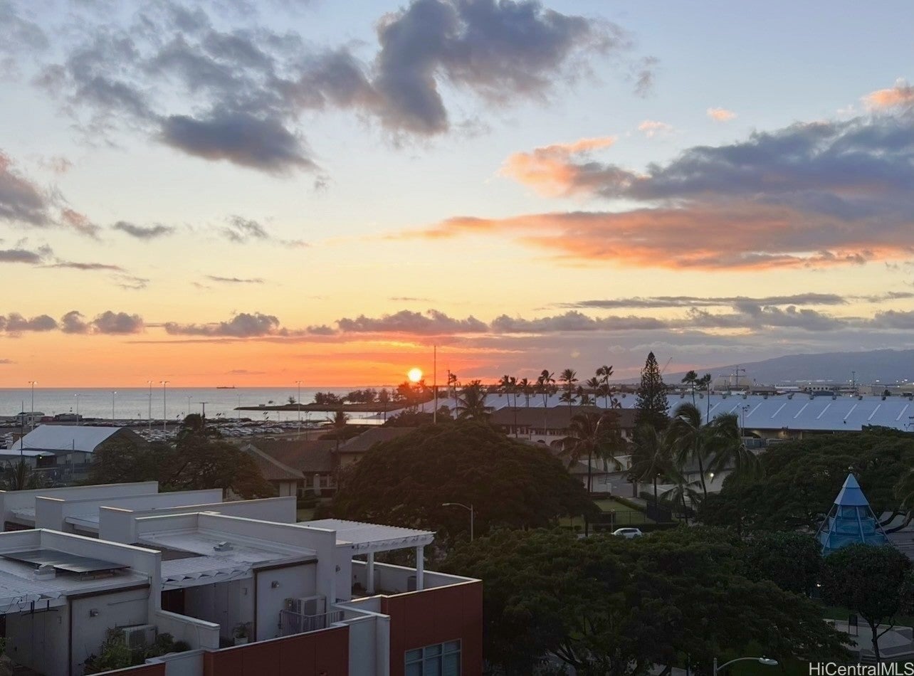 415 South Street Makai 601