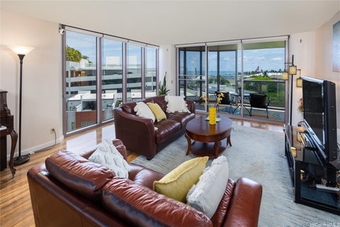 Photo of 415 South Street #Makai 601, Honolulu, HI 96813 (MLS # 202604844)