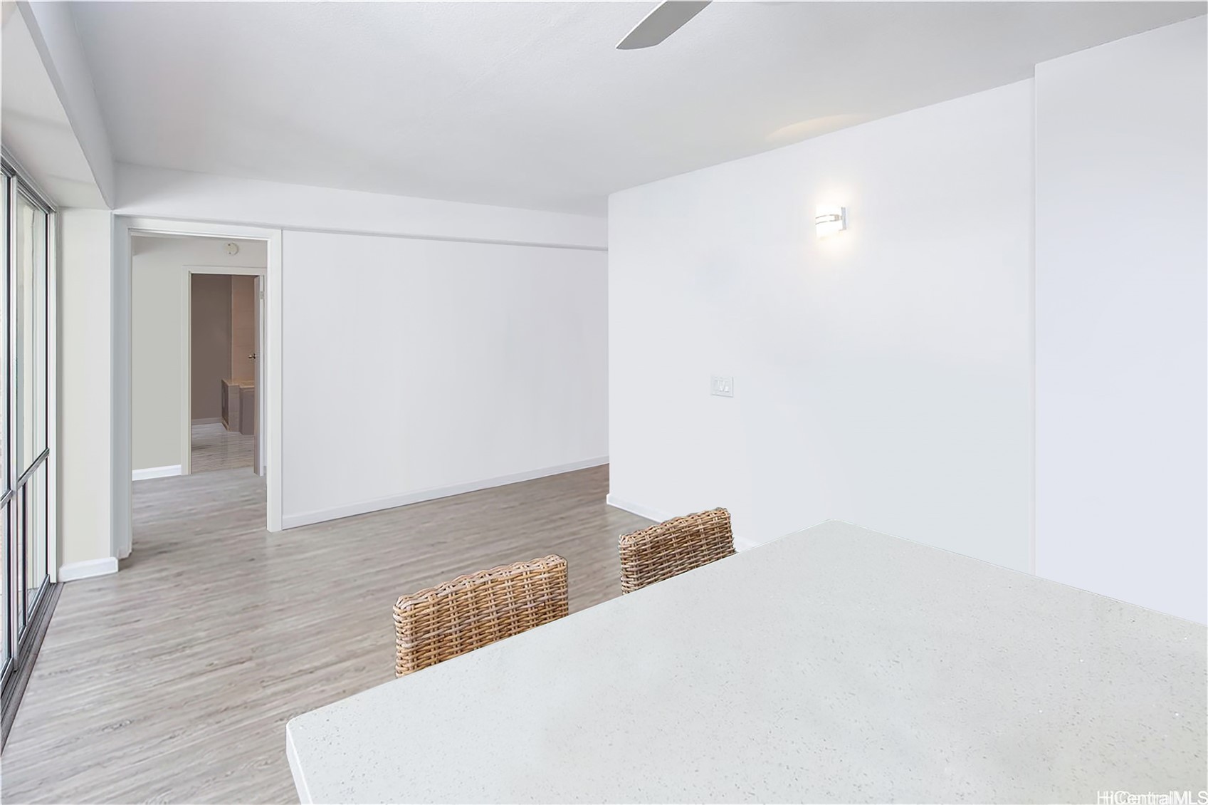 439 Keoniana Street 201