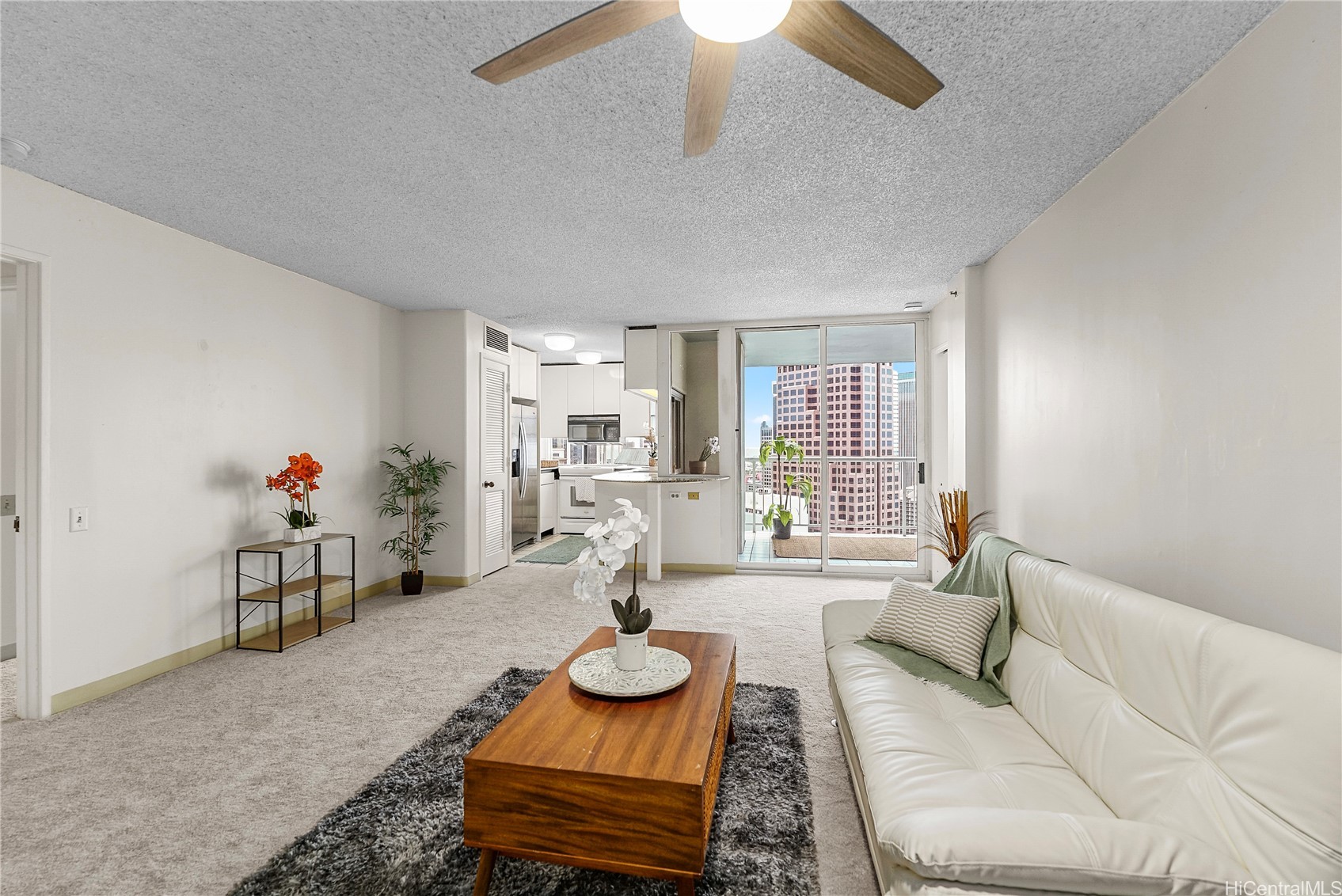 1212 Nuuanu Avenue 2402