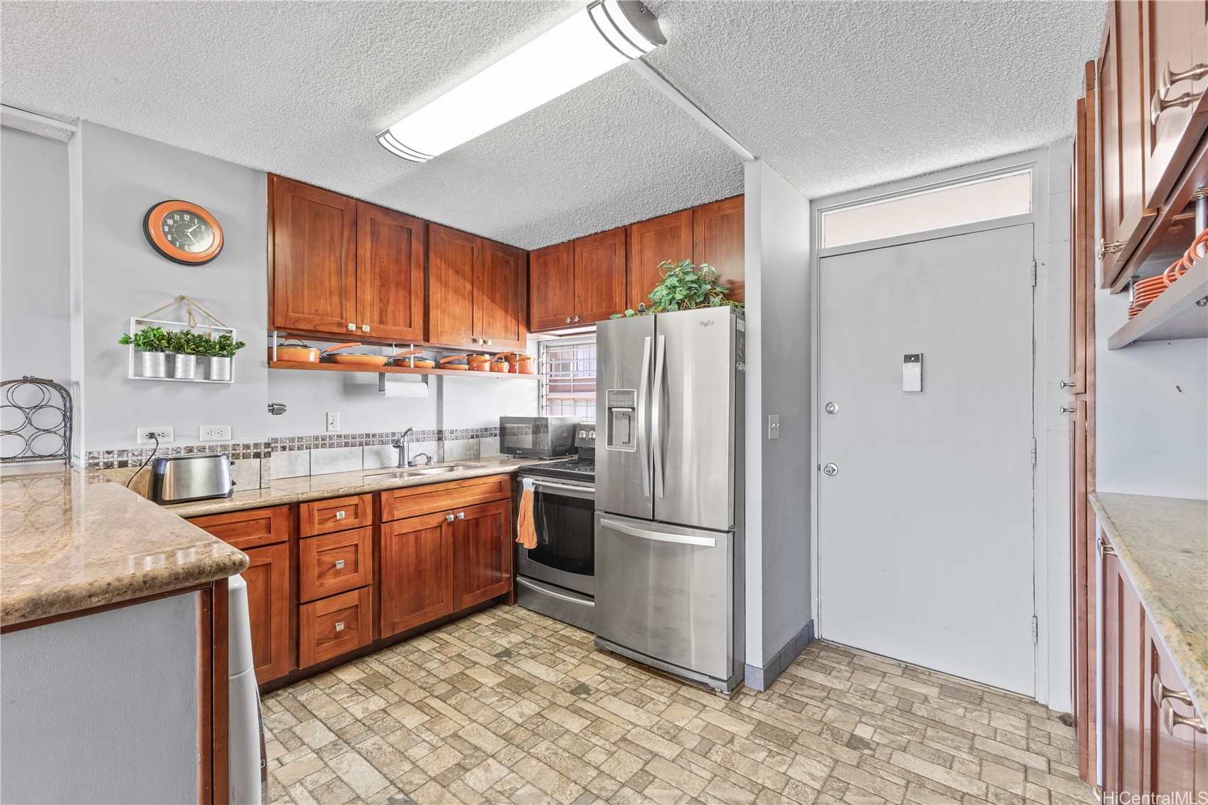 2421 Ala Wai Boulevard 1902