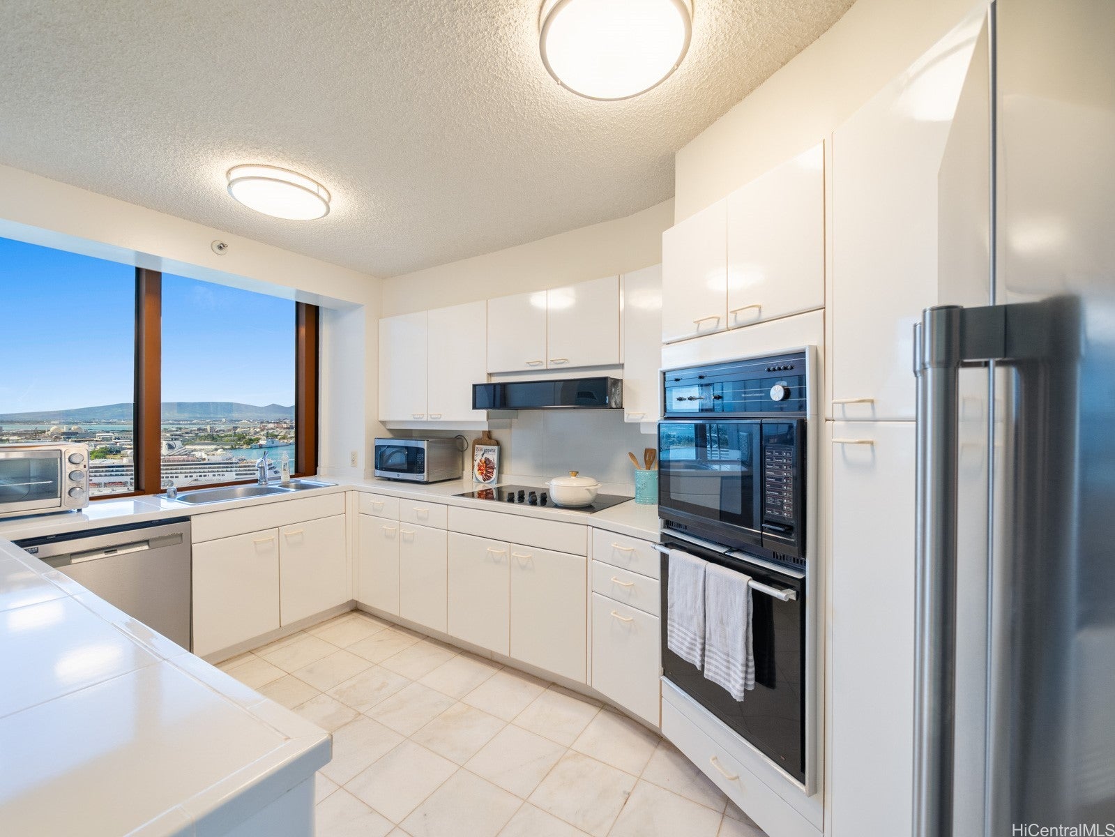 415 South Street 2304