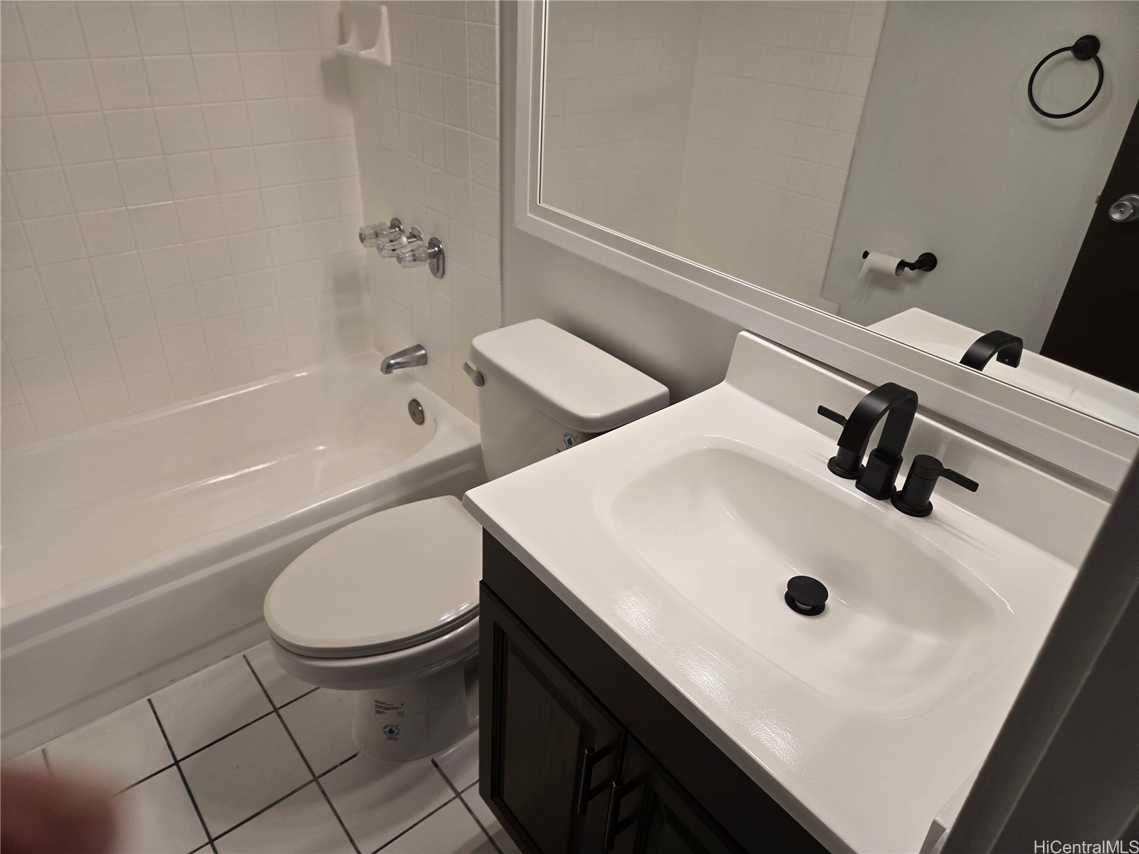 Sunset Lakeview Residential Lease