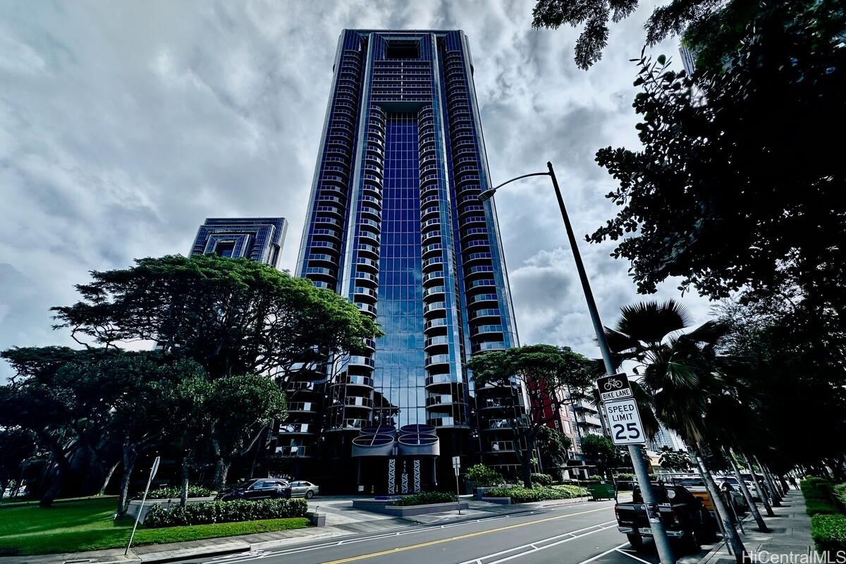 415 South Street 2804