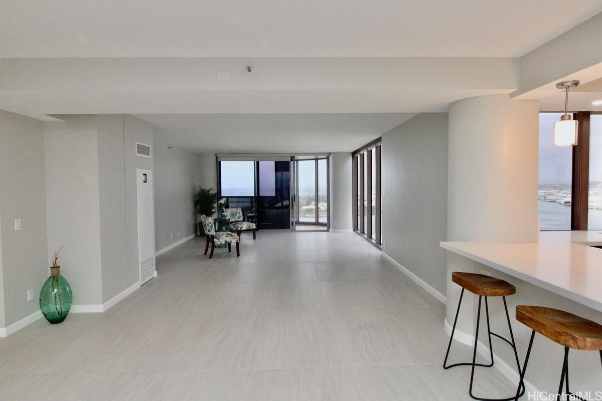 415 South Street 2804