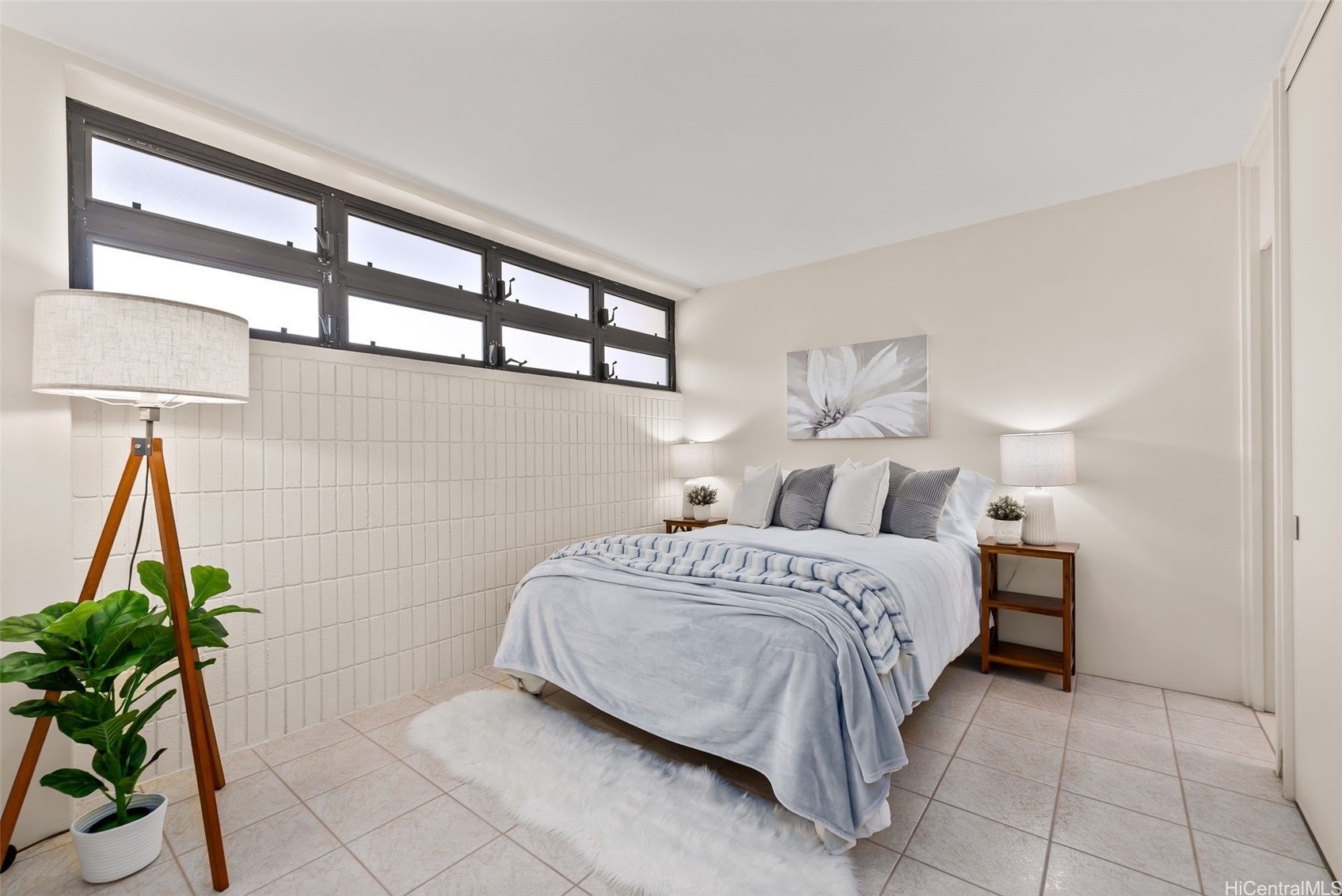 4300 Waialae Avenue A501