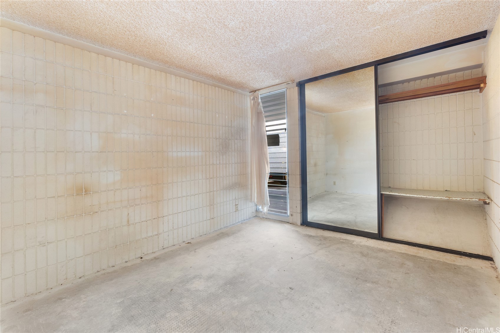 1720 Huna Street B206