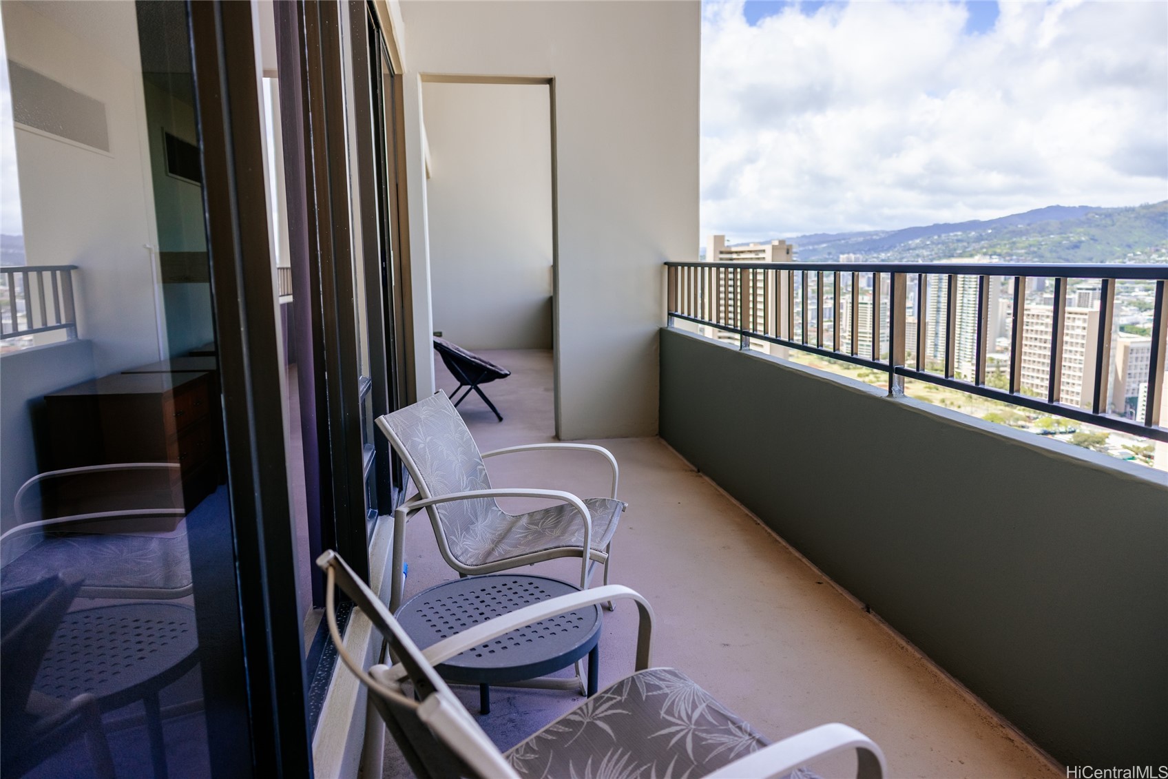 2240 Kuhio Avenue 3801