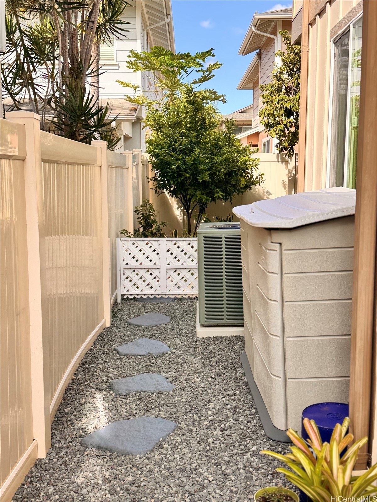 91-1200 Keaunui Drive 309