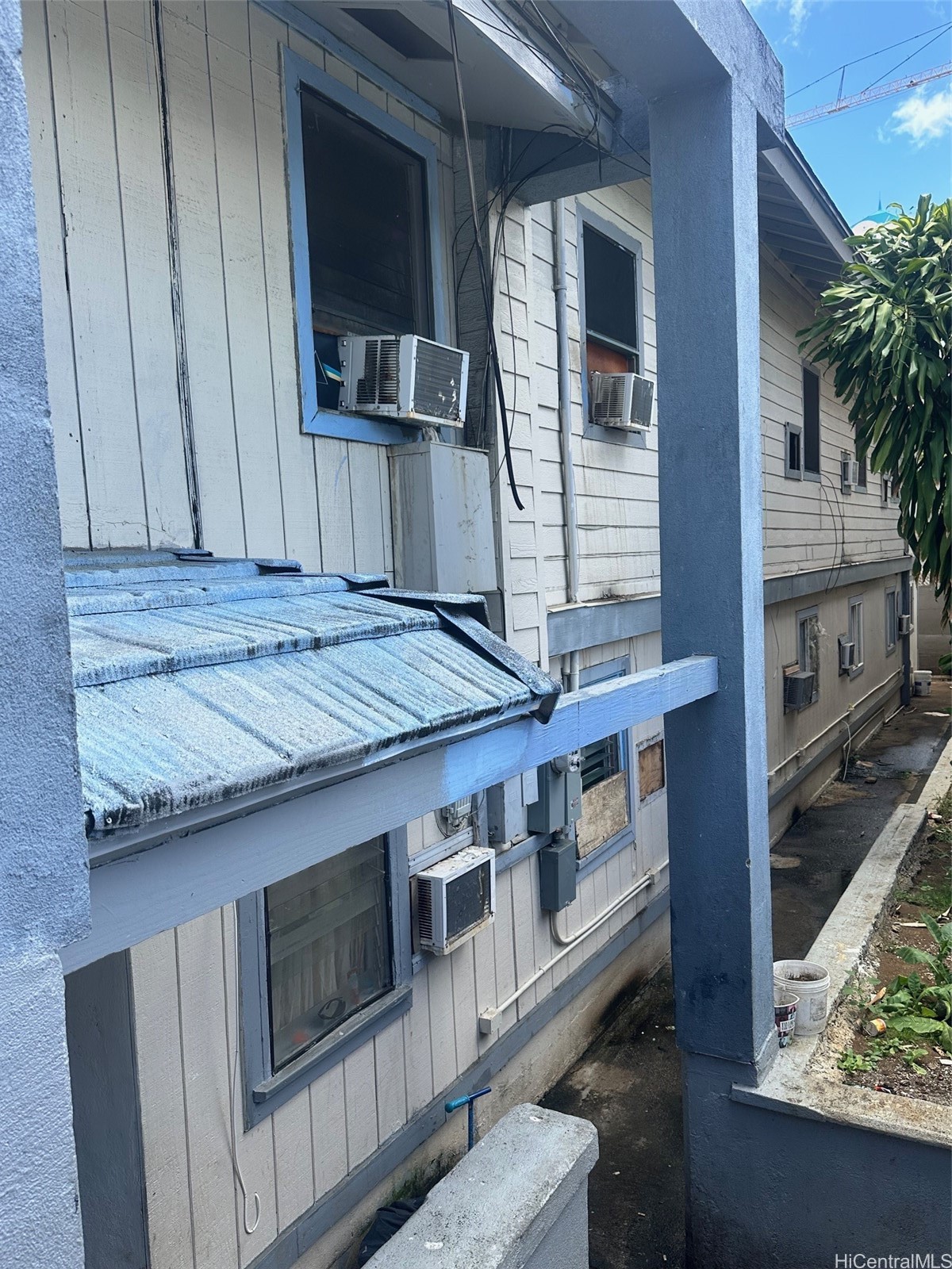 729 Kinau Street