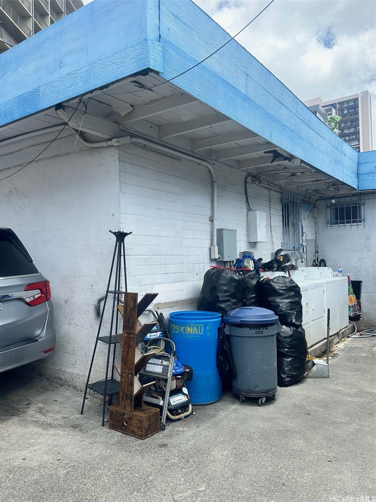 729 Kinau Street