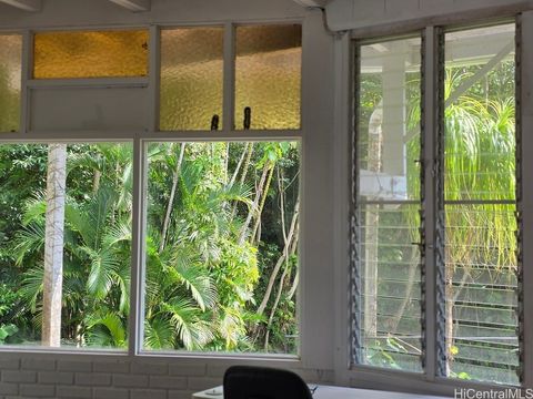 3545 Waakaua Street Honolulu HI 96822