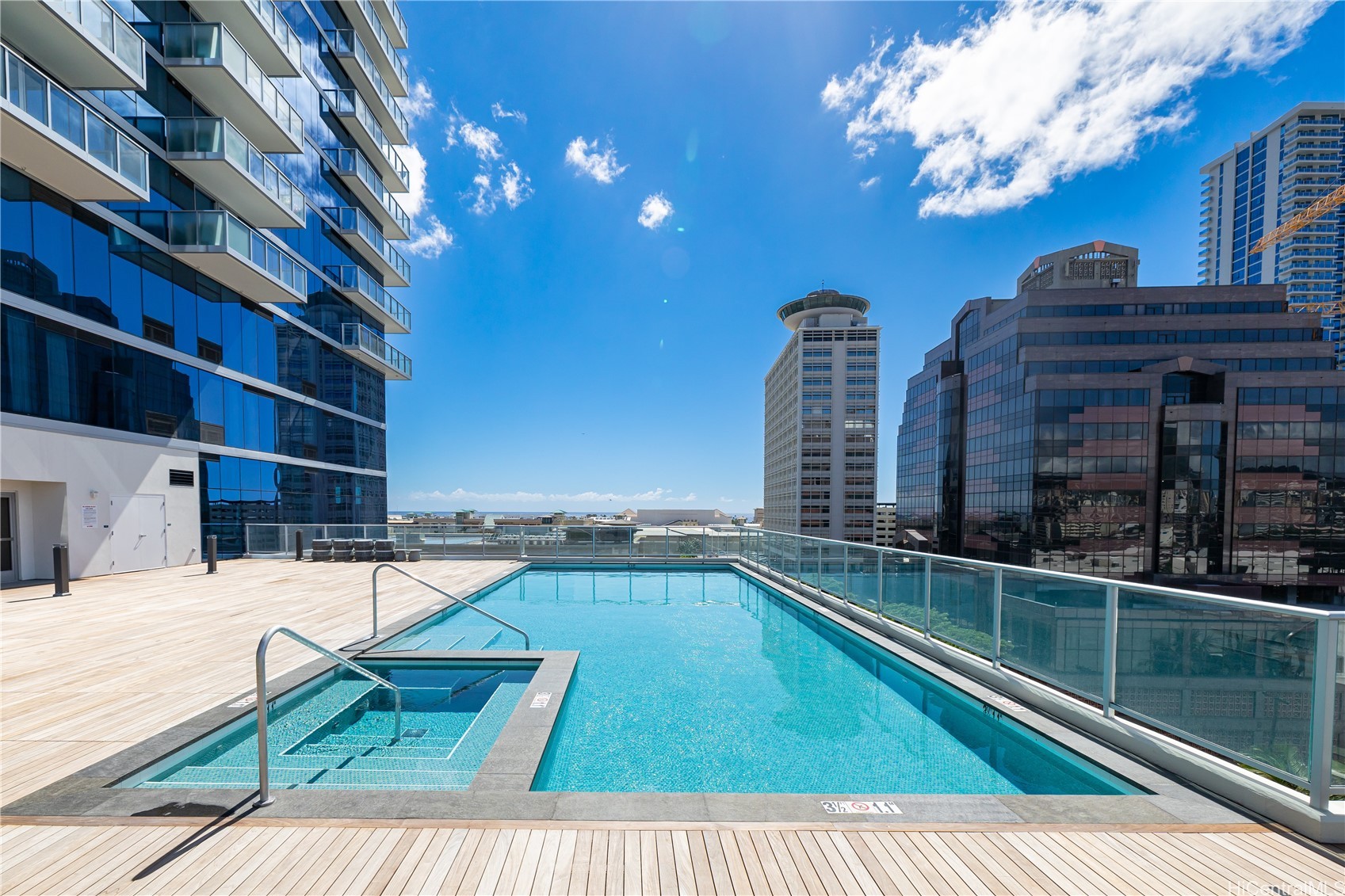 629 Keeaumoku Street 1705