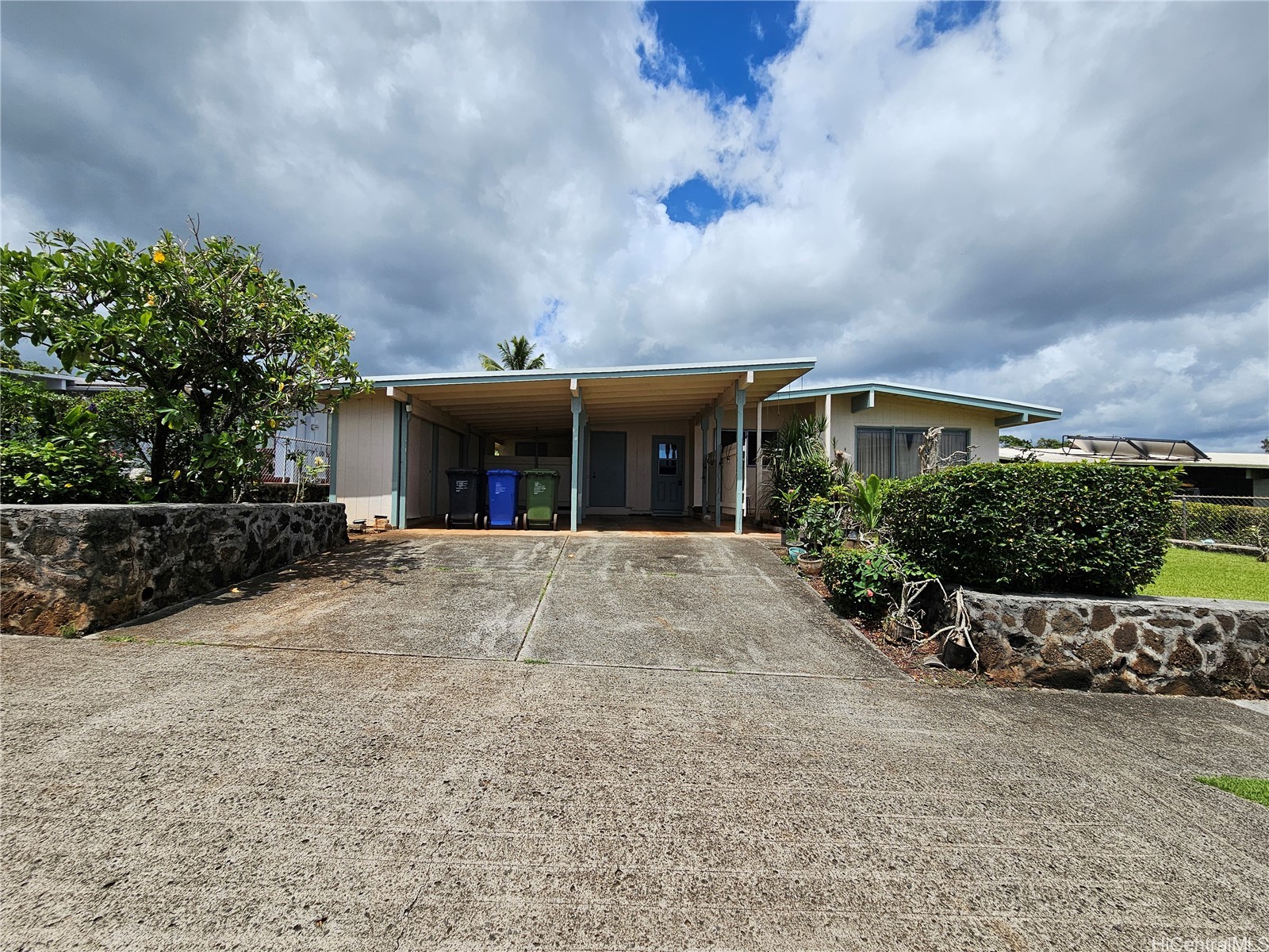 1956 Hoolehua Street