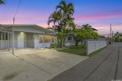 445 N Kainalu Drive B Kailua HI 96734