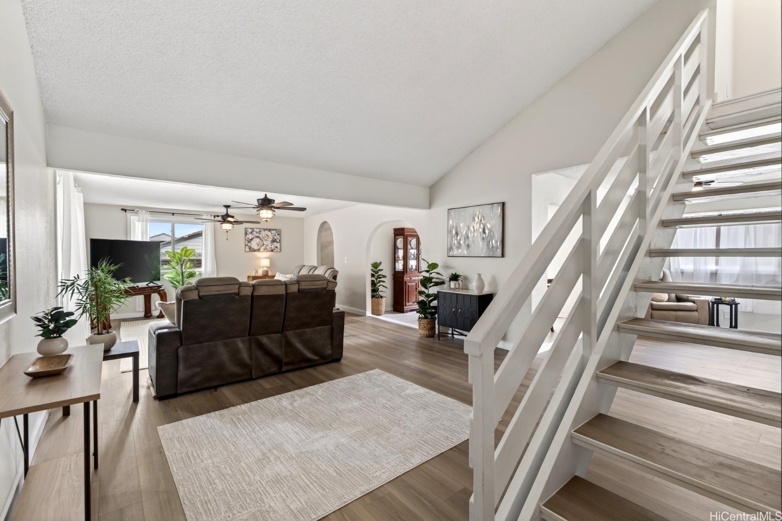 95-683 Alohilani Street