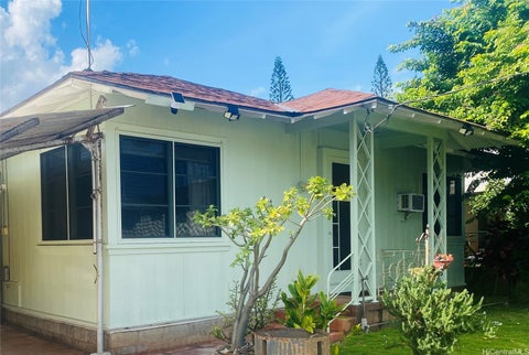 Photo of 844 Manalo Street, Honolulu, HI 96826 (MLS # 202620131)