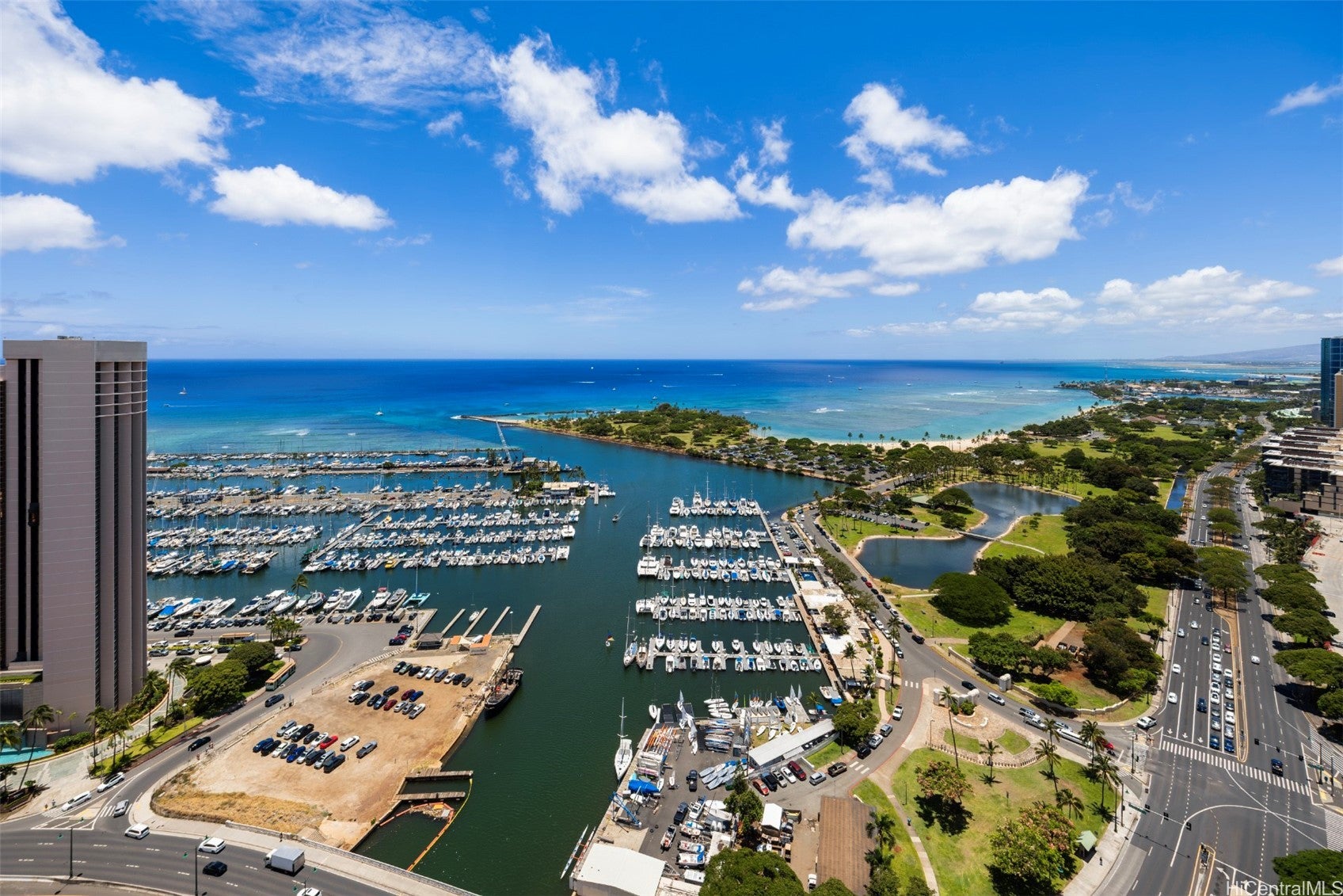 1650 Ala Moana Boulevard PH4105