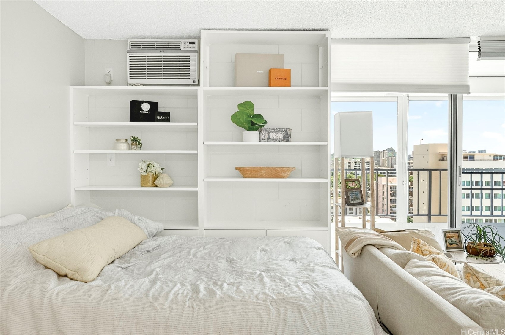 1419 Dominis Street 1007