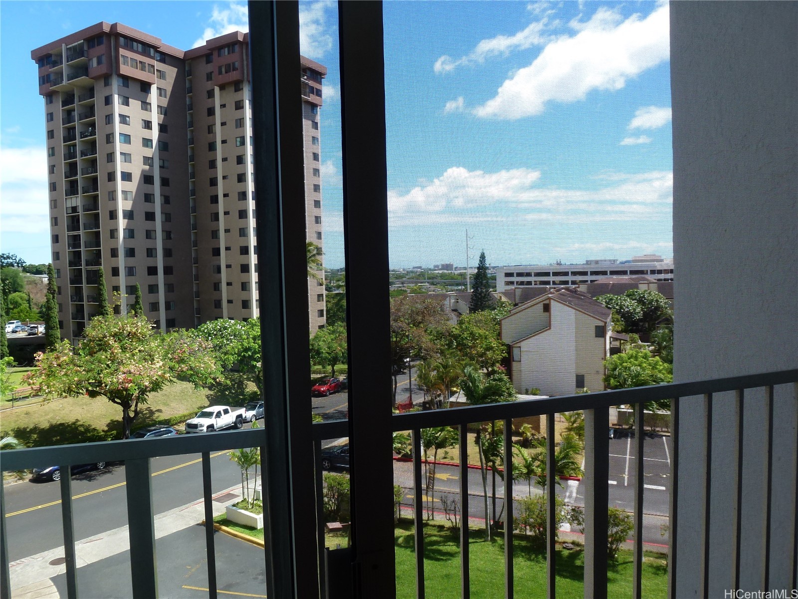 Pearl 2 Residential Lease