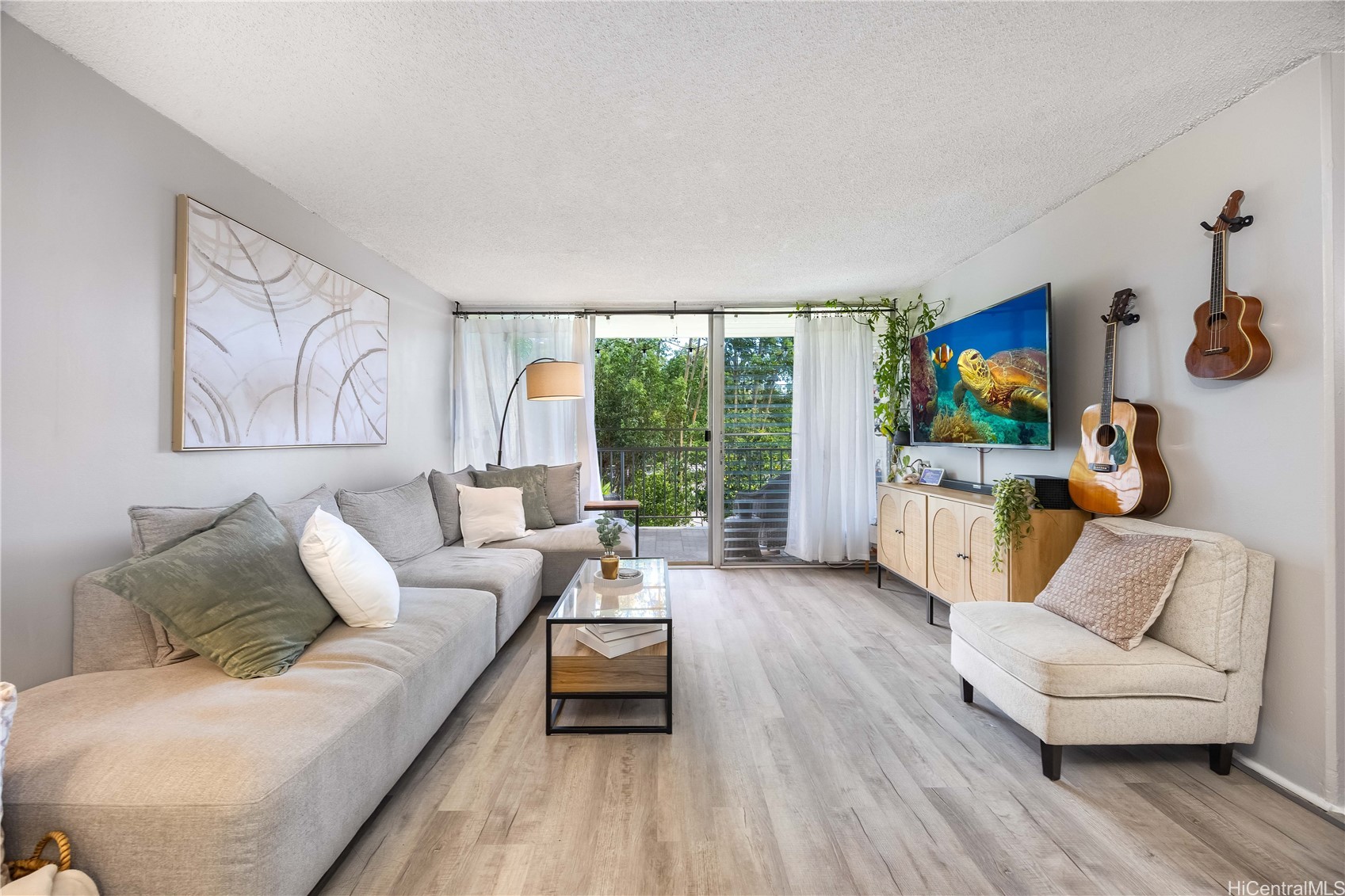 95-2055 Waikalani Place B207