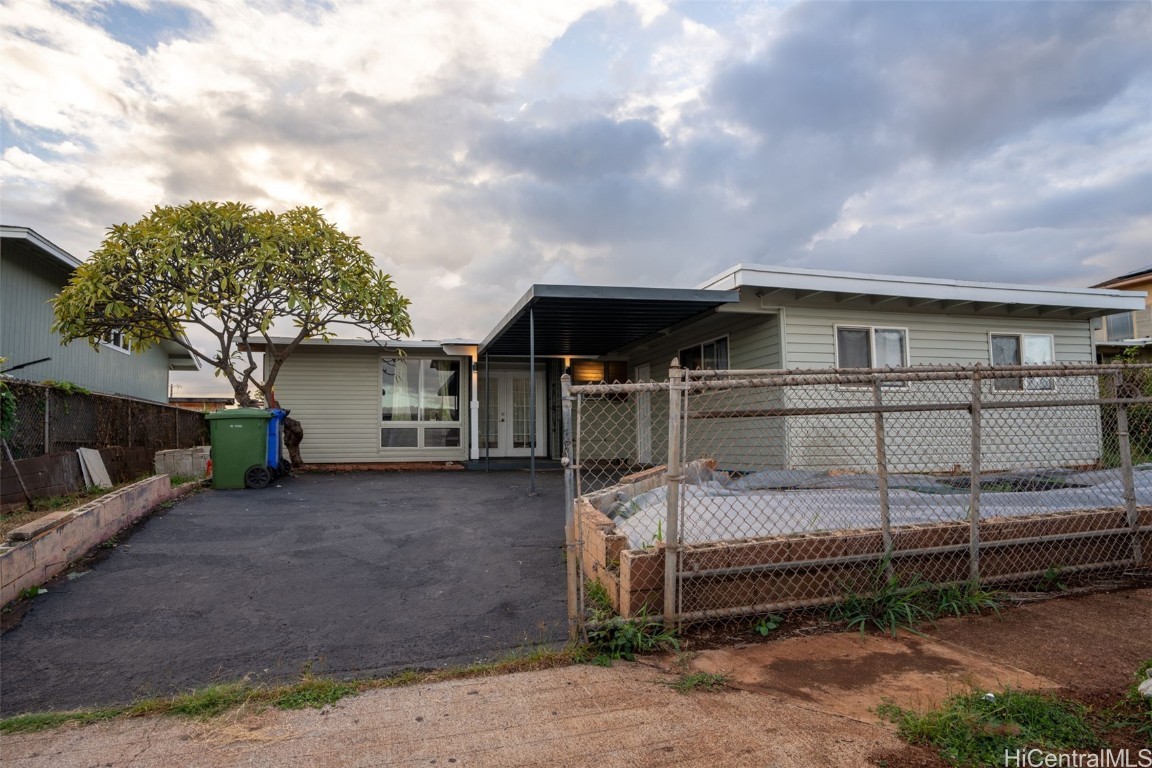 Waipahu Home Residence