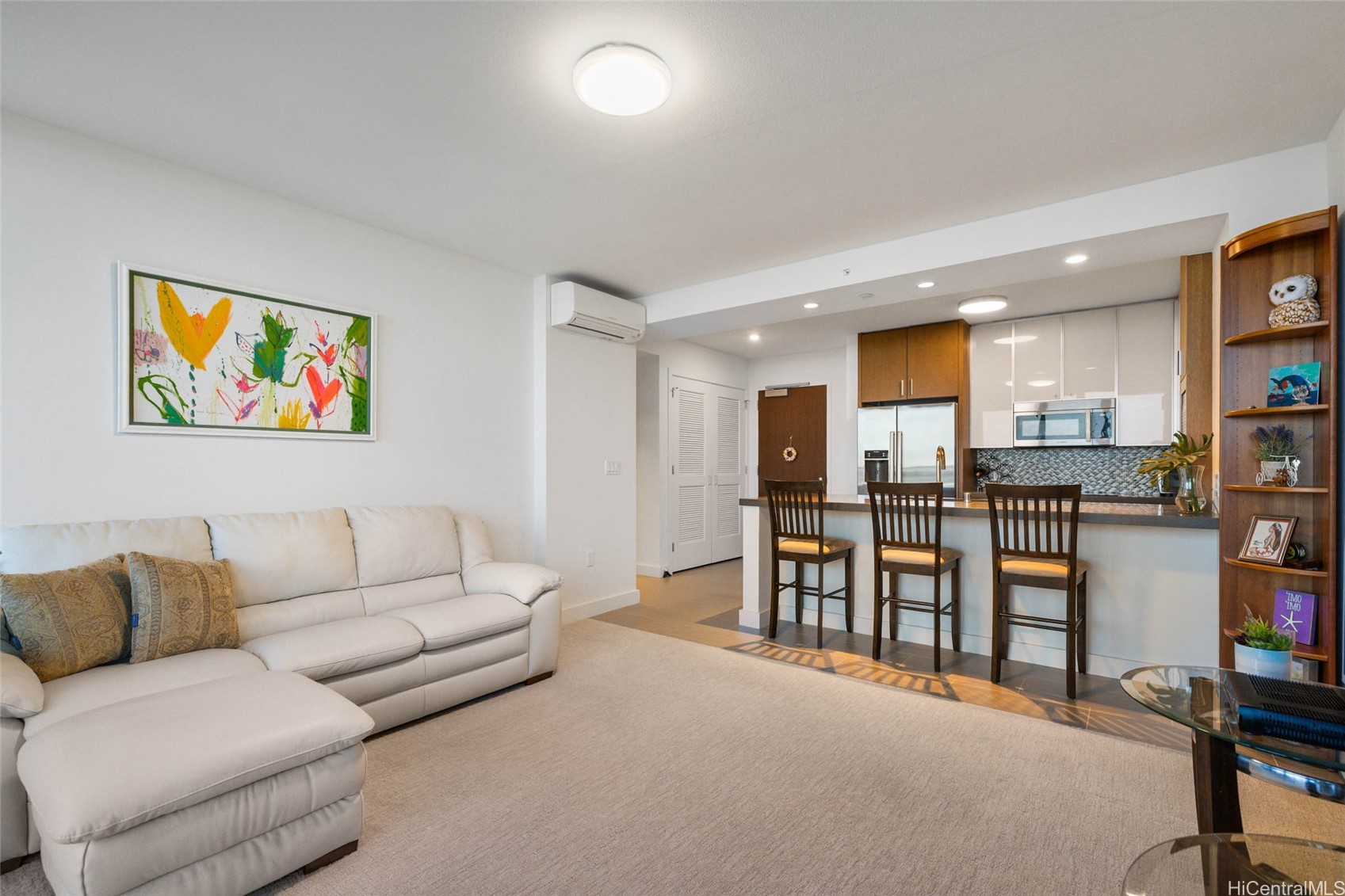 600 Ala Moana Boulevard 1004