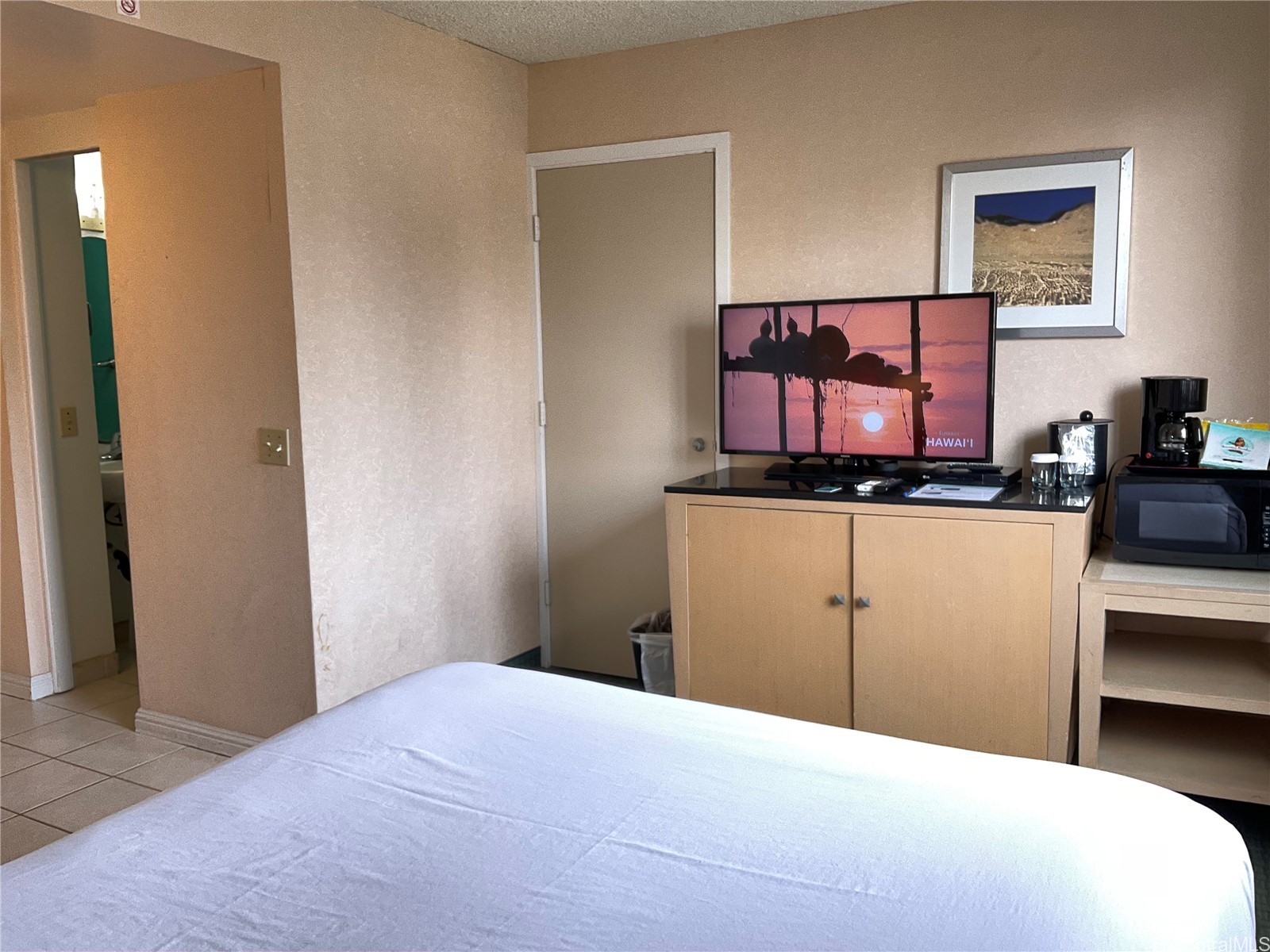 444 Kanekapolei Street 1012