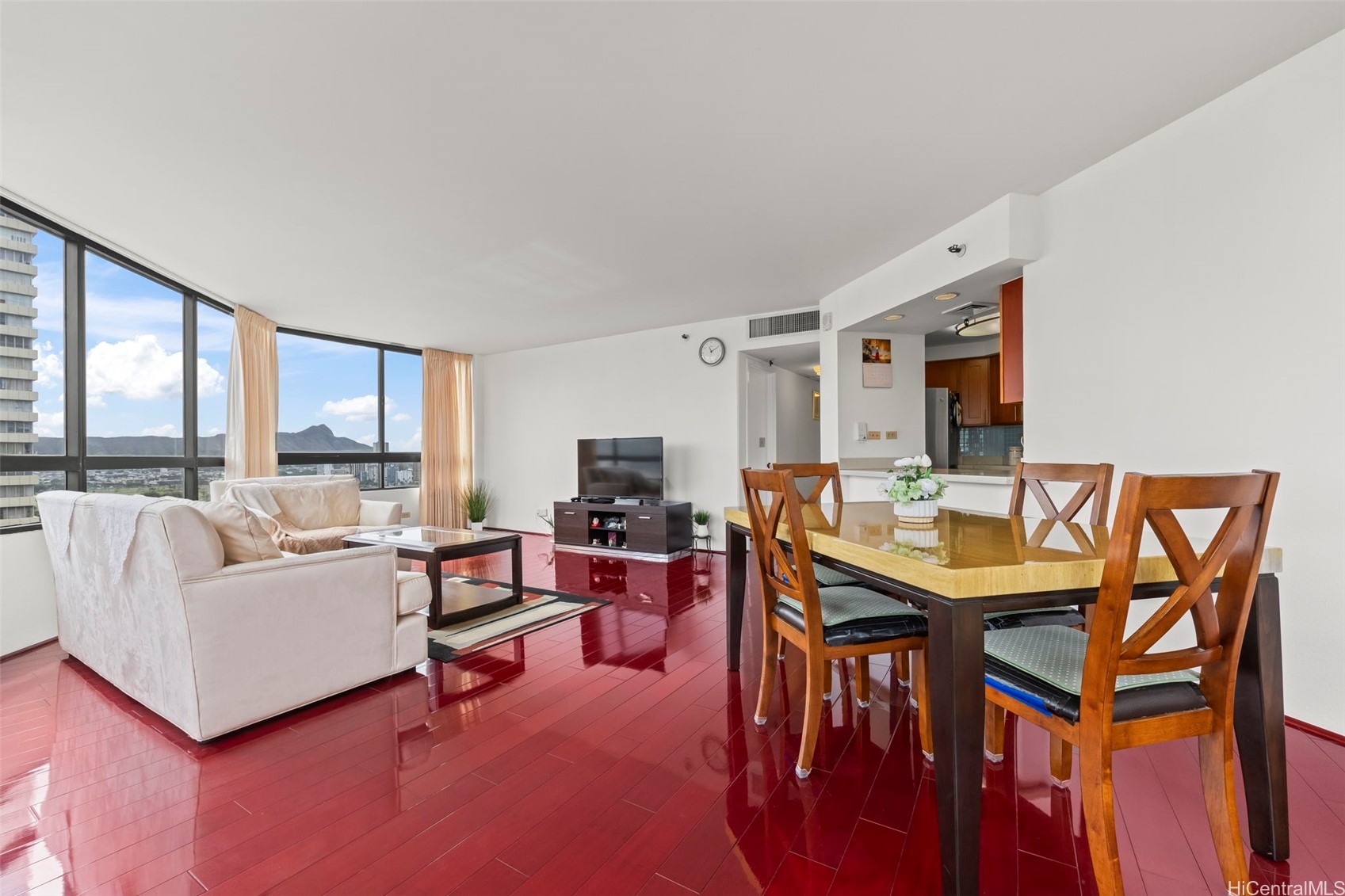 2499 Kapiolani Boulevard 2201