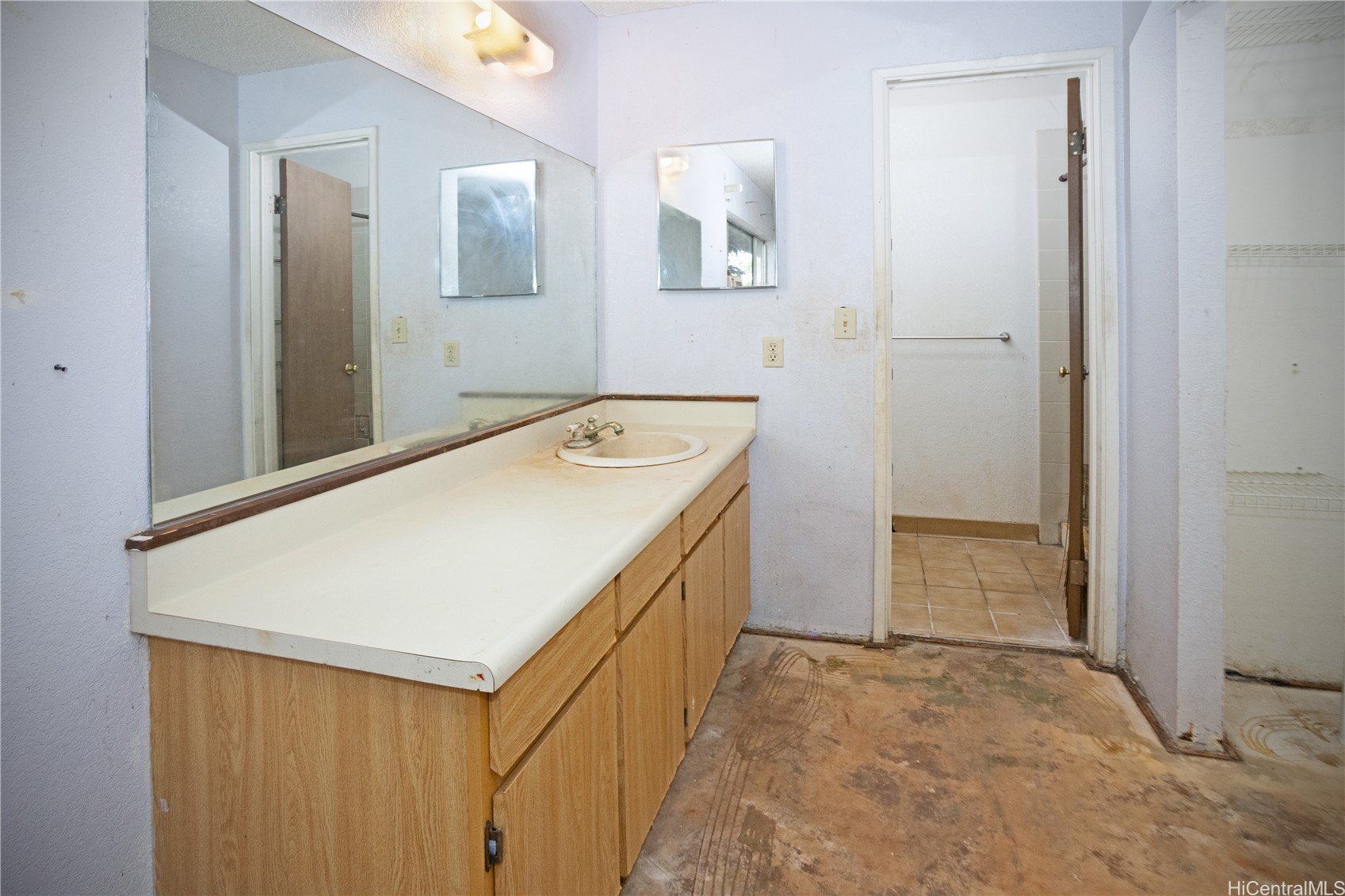 94-469 Alapine Street