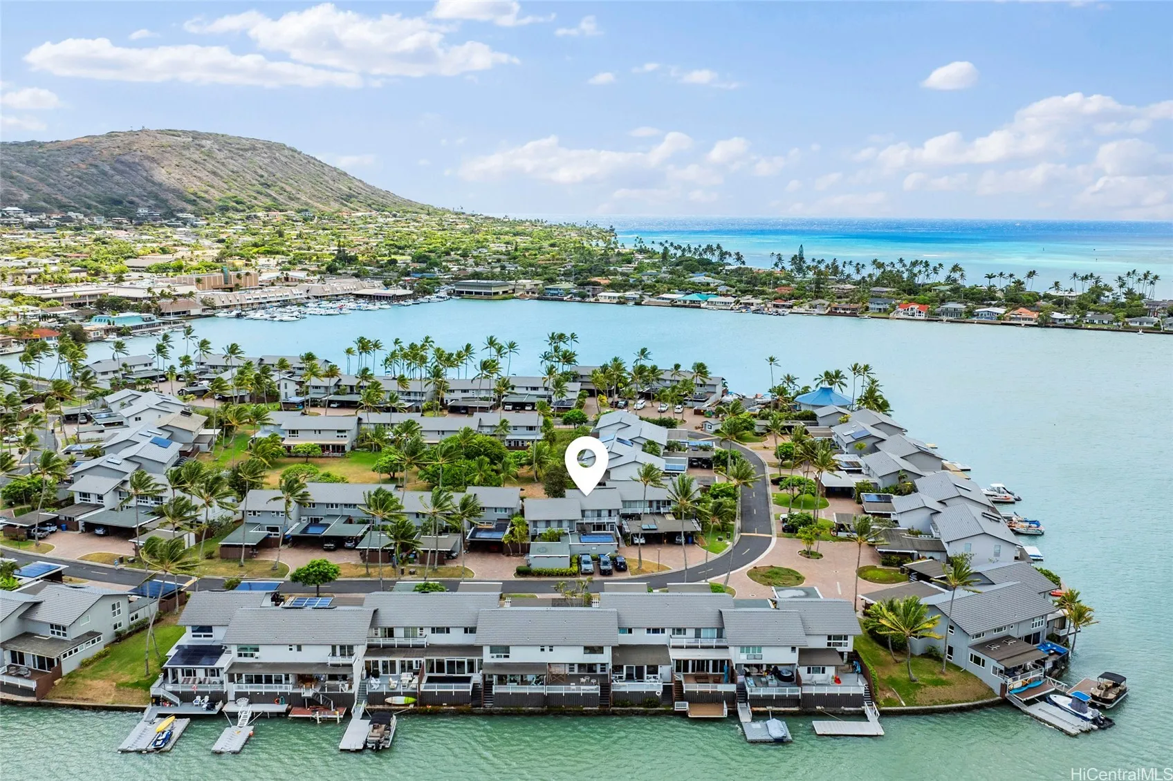 Honolulu, Hawaii 96825, United States, 3 Bedrooms Bedrooms, ,3 BathroomsBathrooms,Residential,Active,232459 Honolulu, Hawaii 96825, United States, 3 Bedrooms Bedrooms, ,3 BathroomsBathrooms,Residential,Active,232459