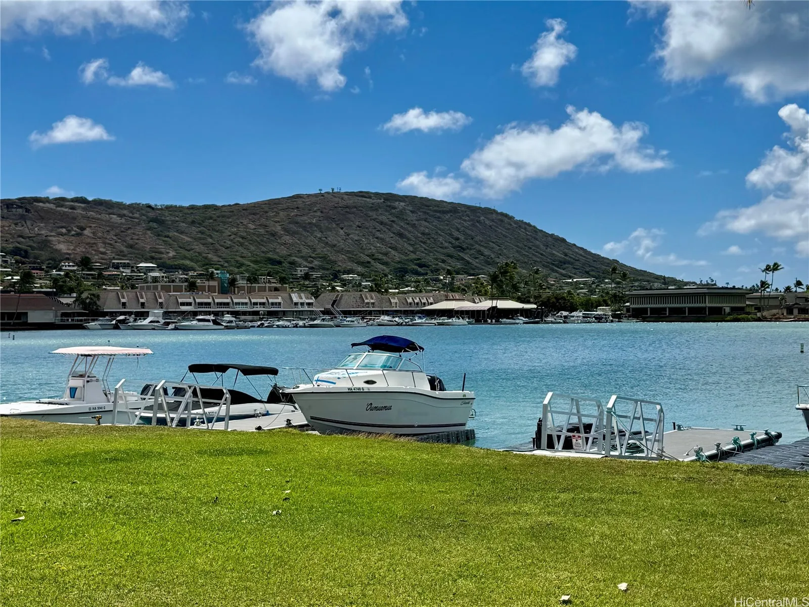 Honolulu, Hawaii 96825, United States, 3 Bedrooms Bedrooms, ,3 BathroomsBathrooms,Residential,Active,232459