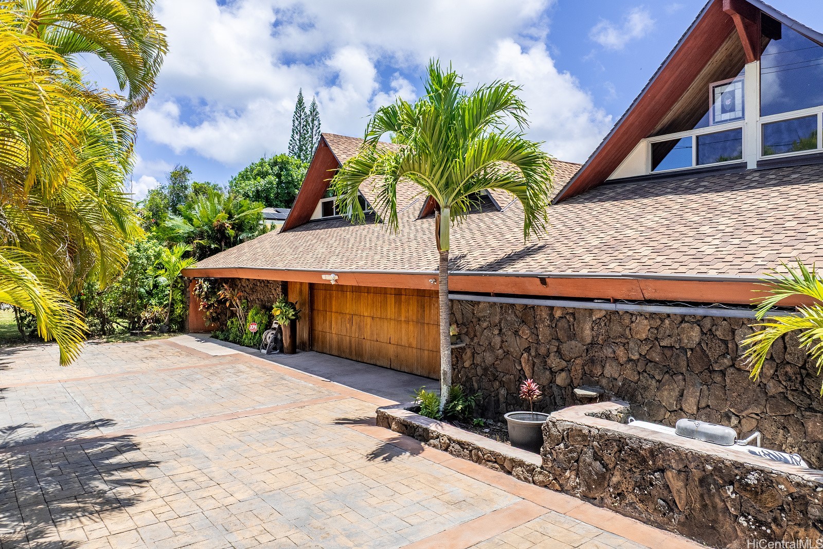 337 Wanaao Road