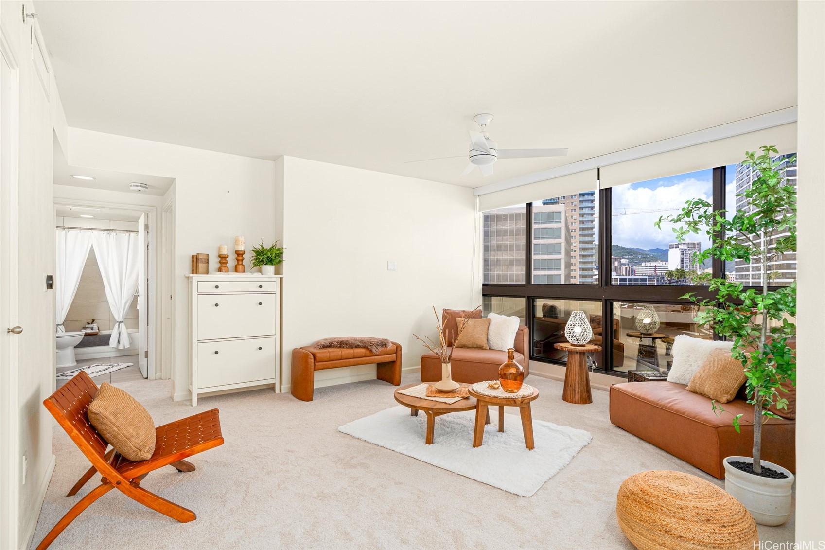 600 Queen Street 612