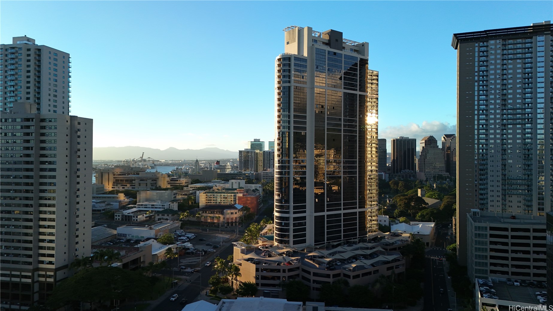 Keola Lai Condominium