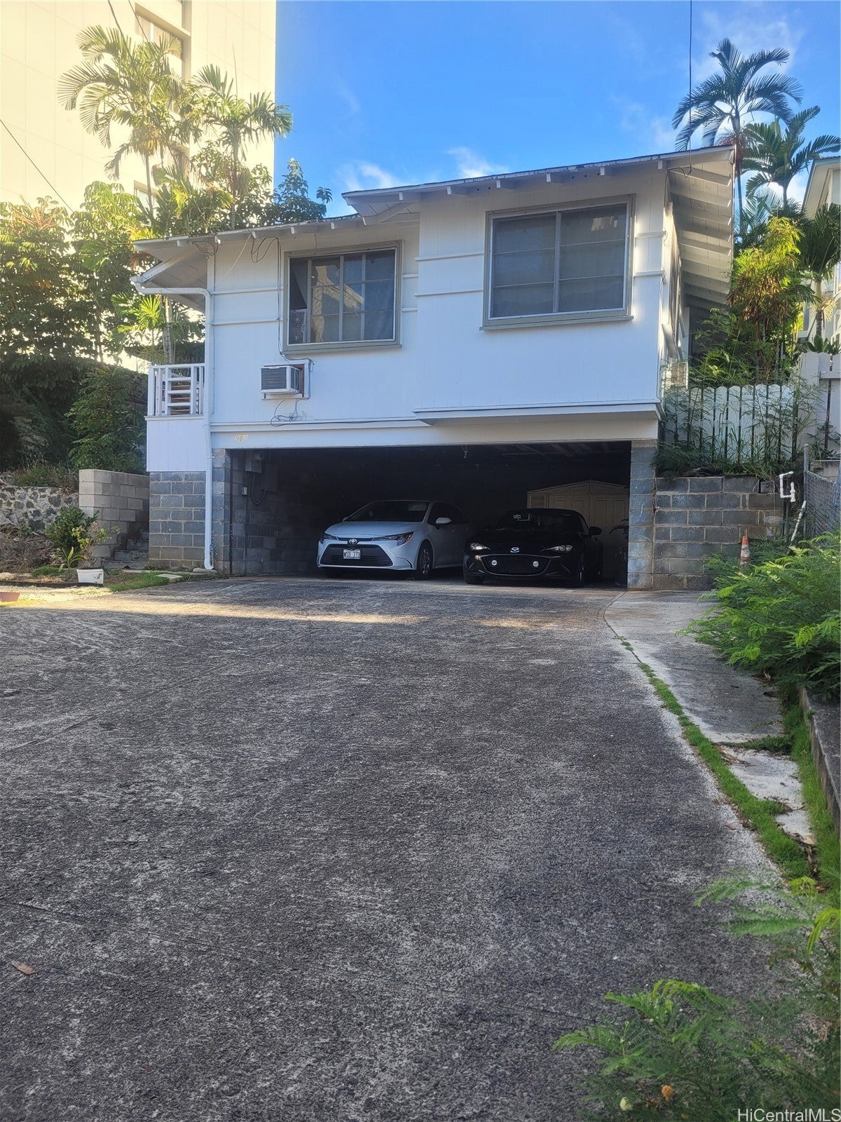 962 Spencer Street