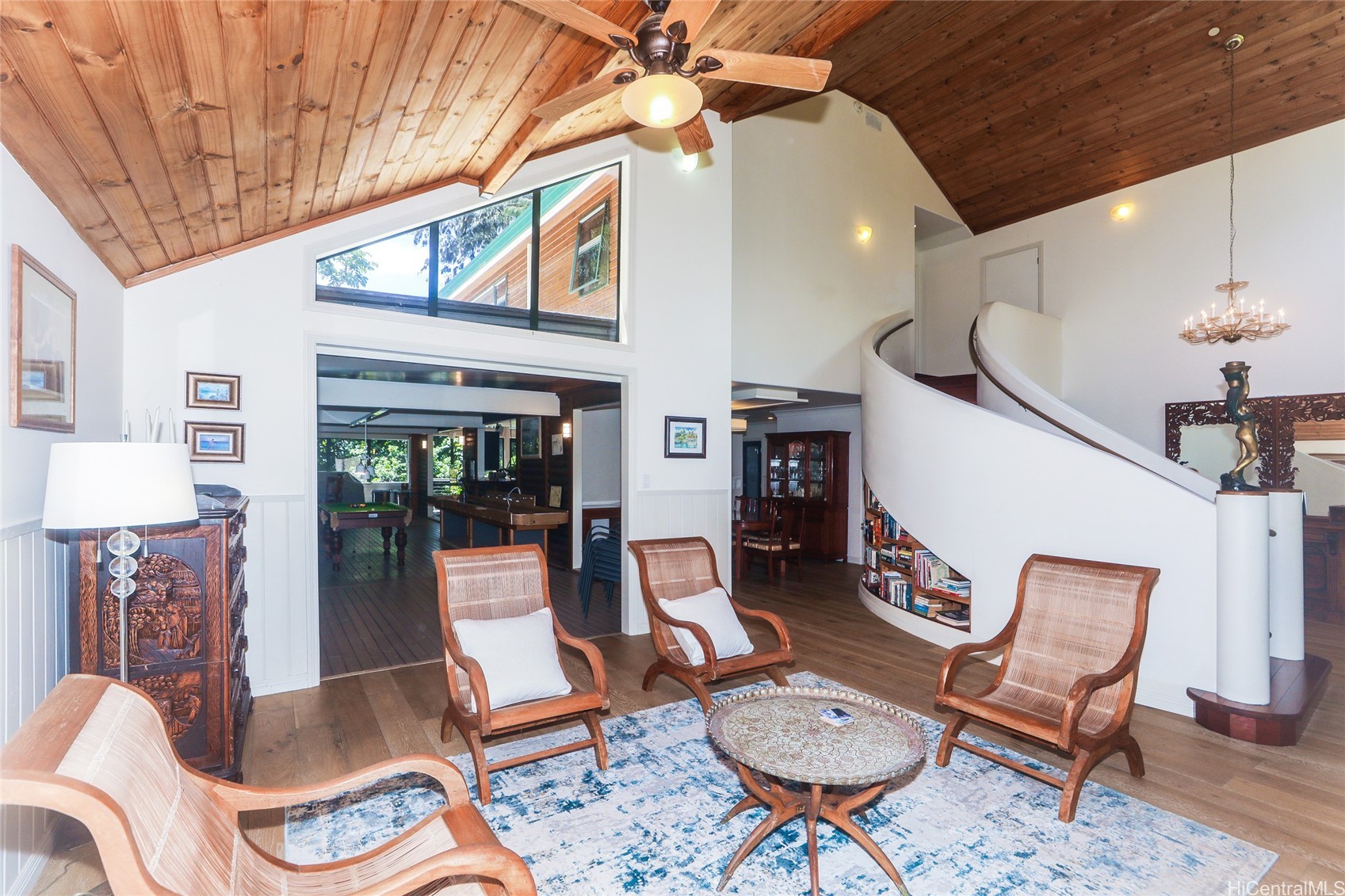 3702 Old Pali Road
