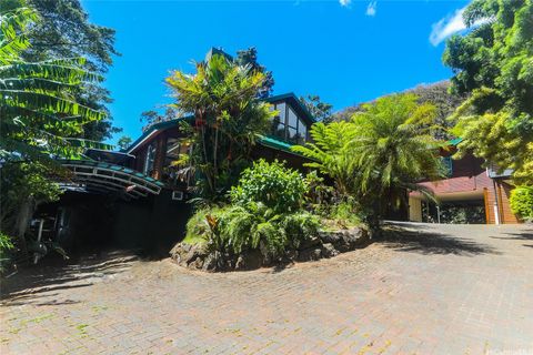 Photo of 3702 Old Pali Road, Honolulu, HI 96817 (MLS # 202518205)