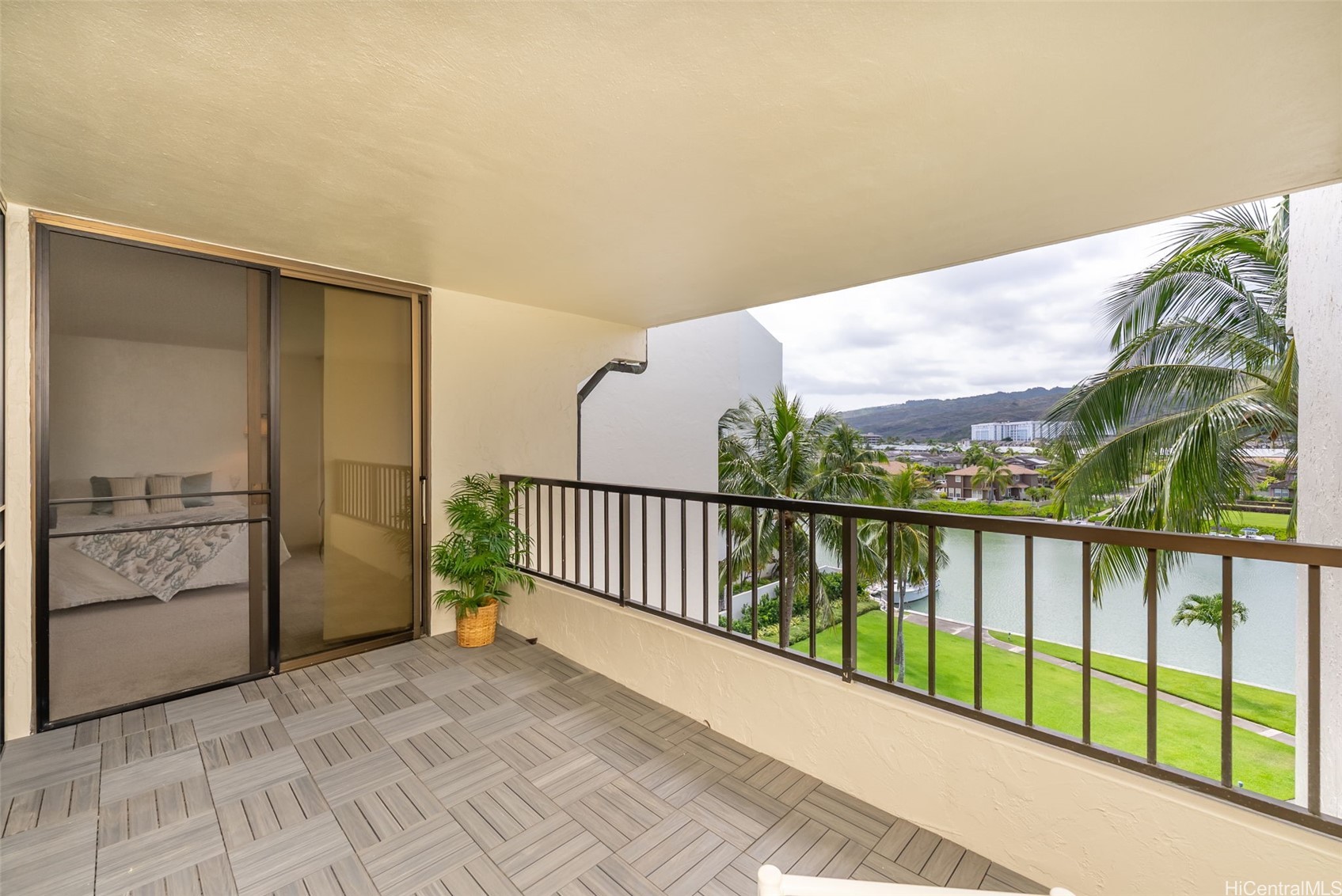 500 Lunalilo Home Road 25B