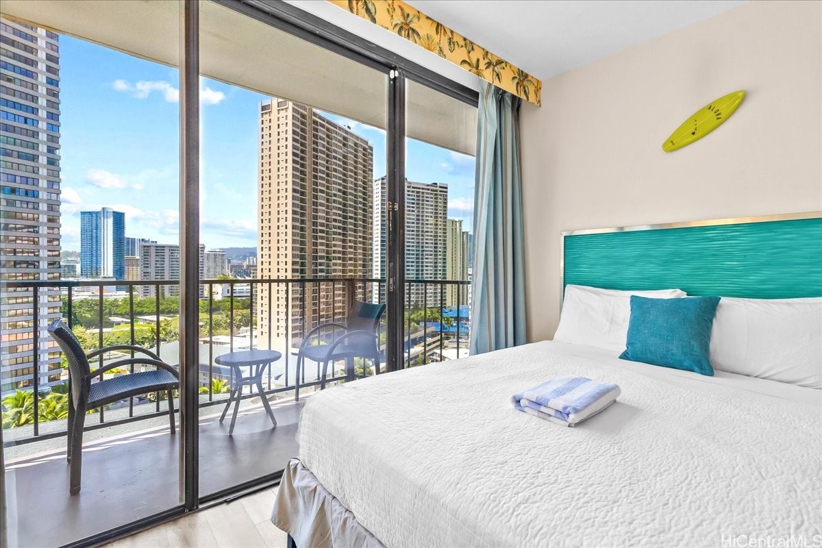 1850 Ala Moana Boulevard 1107