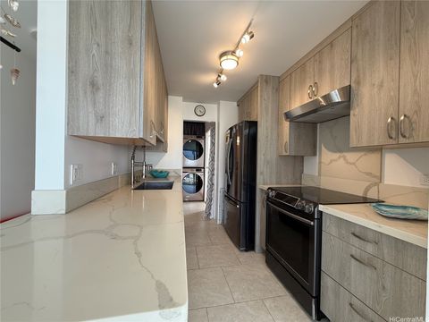 2233 Ala Wai Boulevard 12-C Honolulu HI 96815