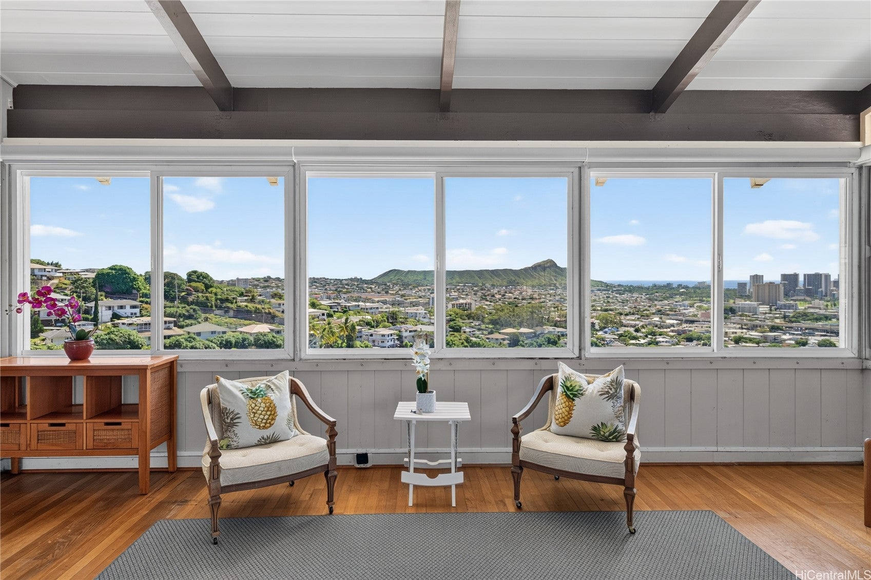 2908 Robert Place